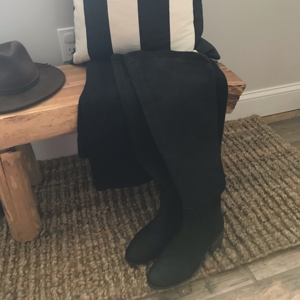 Vince Camuto Karinda Over the knee Black boots 6.5